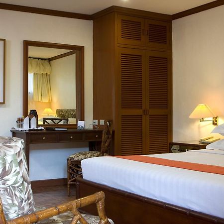 Oasis Hotel Angeles Ngoại thất bức ảnh