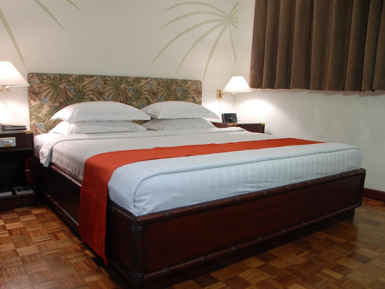 Oasis Hotel Angeles Ngoại thất bức ảnh