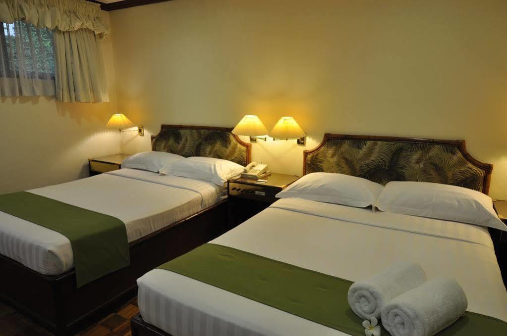 Oasis Hotel Angeles Ngoại thất bức ảnh