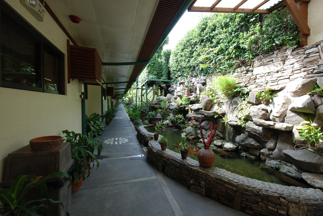 Oasis Hotel Angeles Ngoại thất bức ảnh